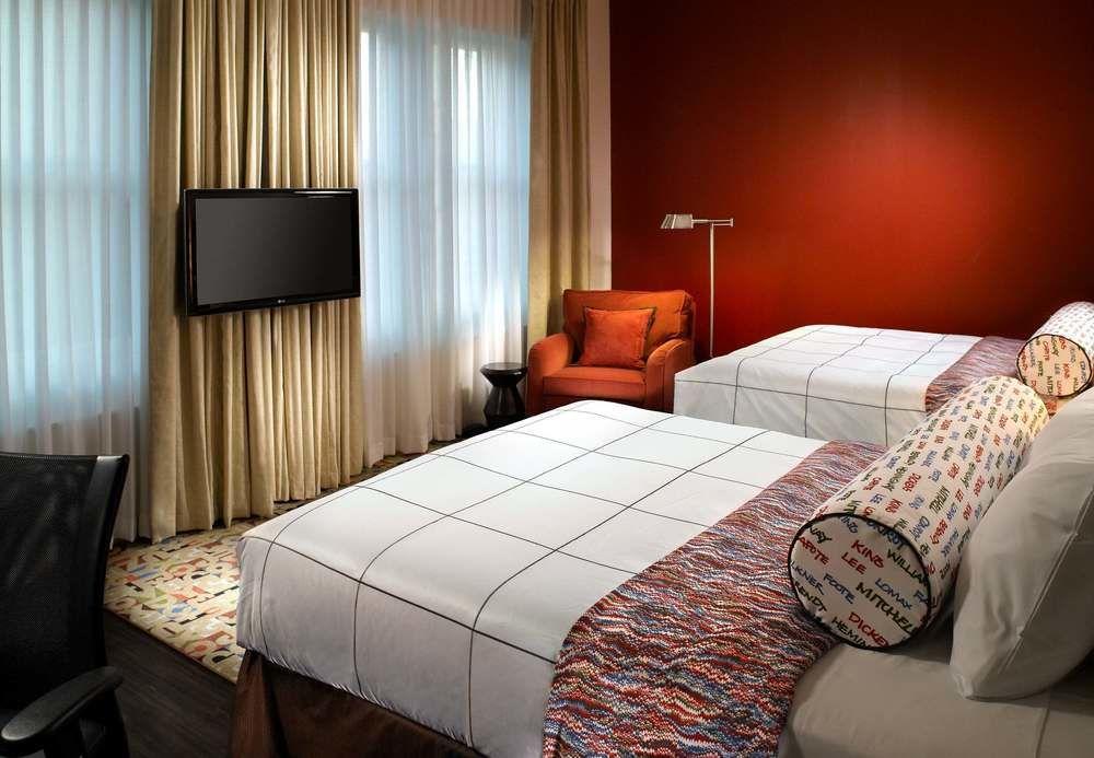 Готель Courtyard By Marriott Atlanta Downtown Екстер'єр фото